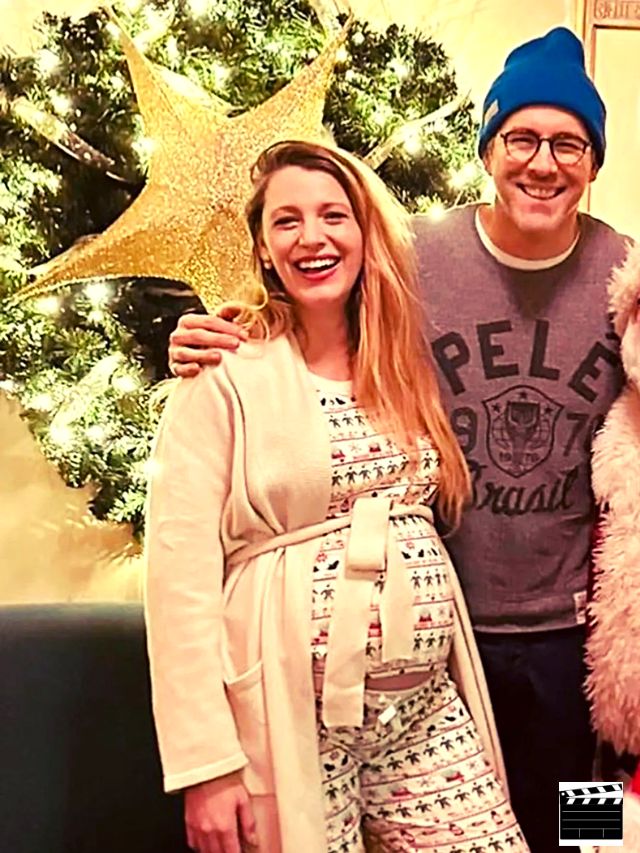 Blake Got Pregnant and Showing off Her Baby Bump Christmas