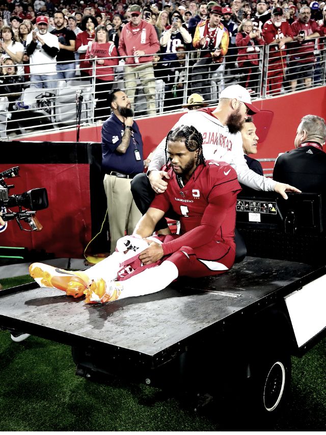 Kyler Murray injured his knee during the Cards' game